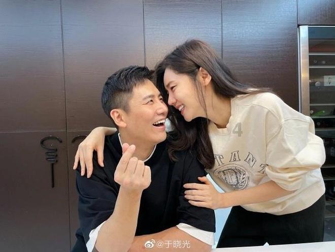 东莞市人民代表大会常务委员会关于接受蔡永珊辞去东莞市人民检察院检察长职务请求的决定